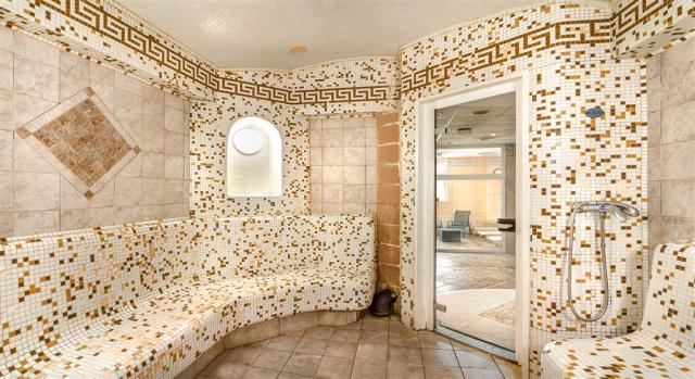 Spa-Hotel-Dvorak-Karlovy-Vary-Cesko-sauny (3).jpg