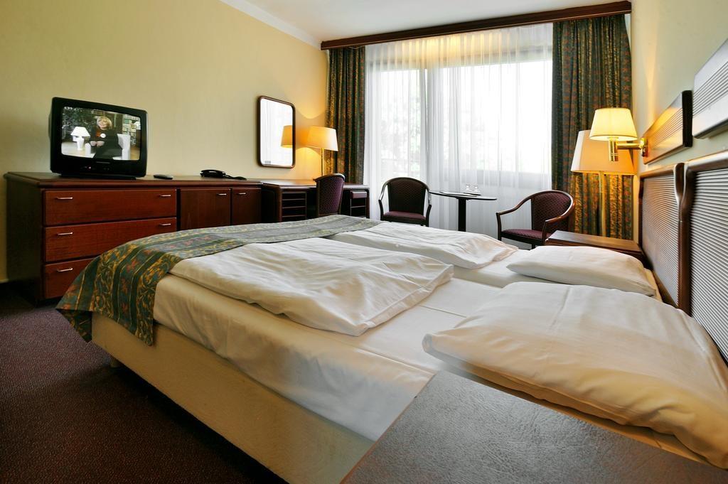 hotel-krakonos-marianske-lazne-pokoj.jpg