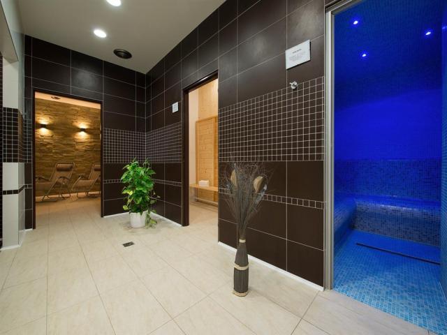 Kraskov-Tremosnice-sauna-para.jpg