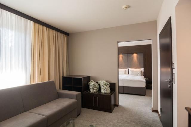 hotel-lanterna-ceska-republika-velke-karlovice-pokoj-suite (3)1
