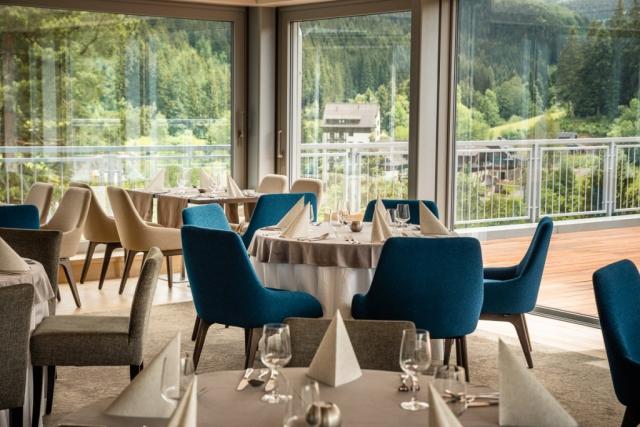 hotel-lanterna-ceska-republika-velke-karlovice-restaurace (9).j