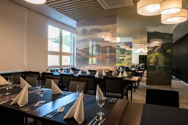 hotel-lanterna-ceska-republika-velke-karlovice-restaurace (5).j