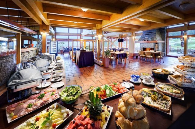 green-inn-hotel-ostravice-restaurace.jpg