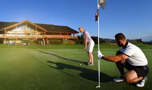 green-inn-hotel-česko-ostravice-golf-resort.jpg