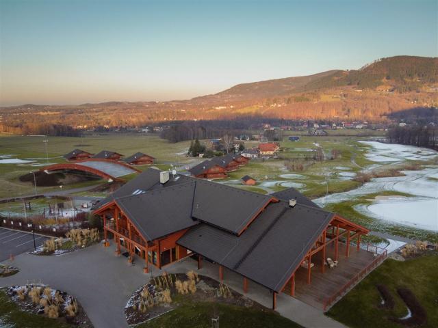 green-inn-hotel-česko-ostravice-pohled-na-resort-2.jpg