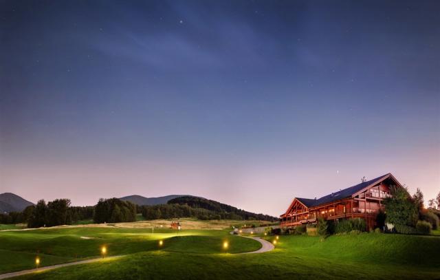 green-inn-hotel-česko-ostravice-golf-okoli.jpg