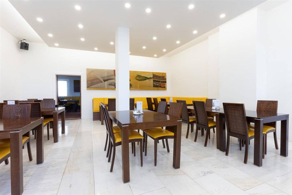 kamzik-cesko-karlov-pod-pradedem-restaurace-2.jpg