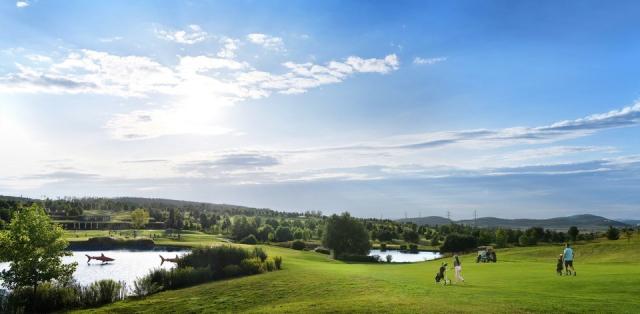 hotel-kaskada-cesko-brno-golf1.jpg