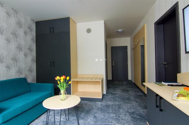hotel-srni-sumava-pokoj-budova-A.jpg