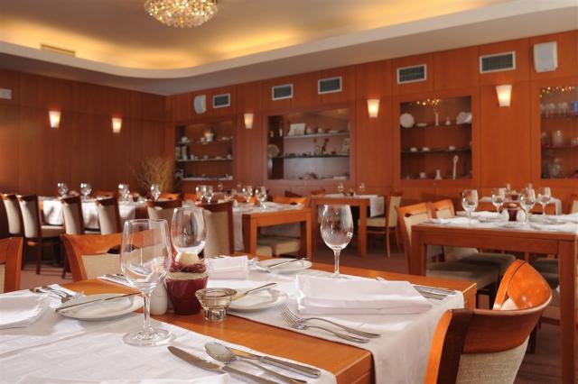 hotel-depandance-srni-sumava-restaurace.jpg.jpg