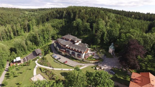Hotelhotel-studanka-cesko-rychnov-nad-kneznou-panoramaticky-poh