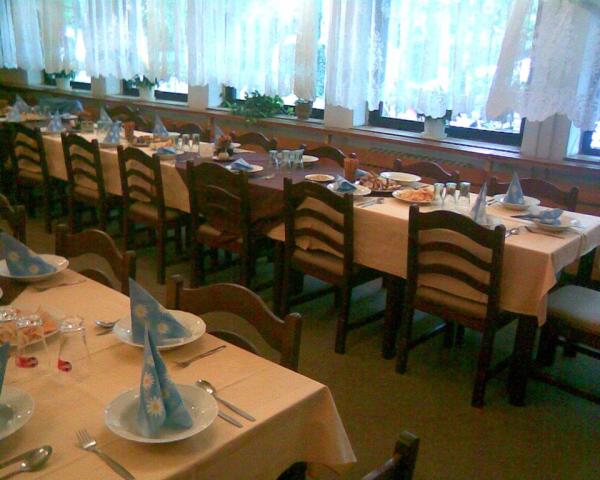 U-Splavu-Kostelec-nad-Orlici-restaurace (3)2.jpg