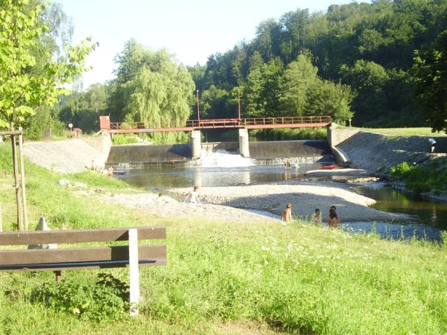 U-Splavu-Kostelec-nad-Orlici-okoli-hotelu (2)2.jpg