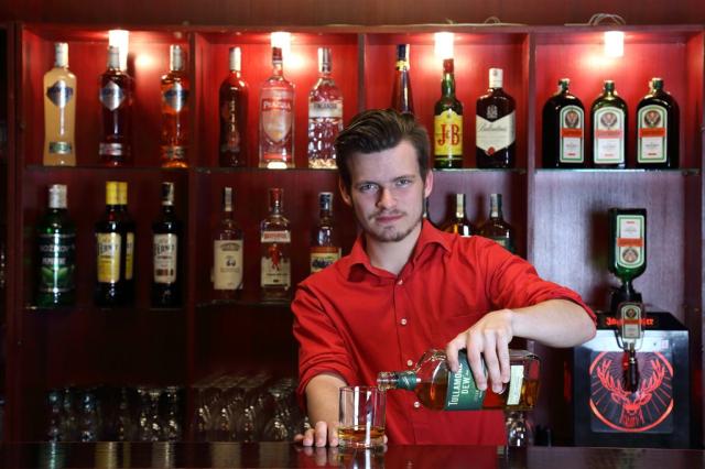 hotel-zvikov-zvikovske-podhradi-bar.jpg