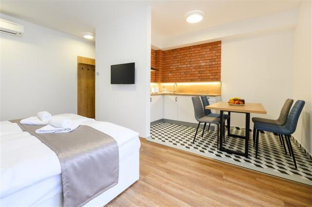 apartmnovy-dum-berill-madarsko-sarvar-studiovy-apartman.jpg