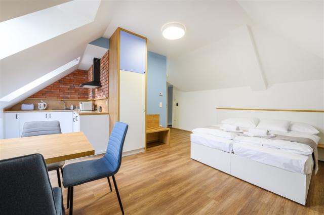 apartmnovy-dum-berill-madarsko-sarvar-apartman (3).jpg