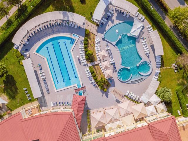 hotel-karos-madarsko-zalakaros-wellness-venkovni-bazeny (3).jpg