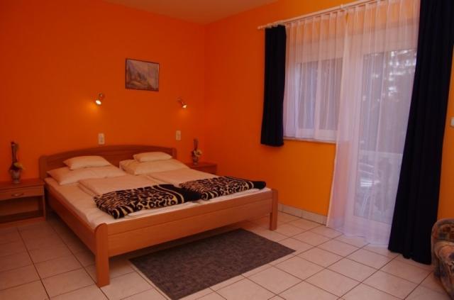 hotel-lidia-wellness-ha04-harkany-pokoj.jpg