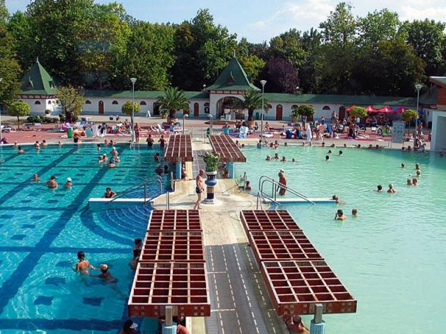 hotel-lidia-wellness-ha04-harkany-lazne-areal.jpg