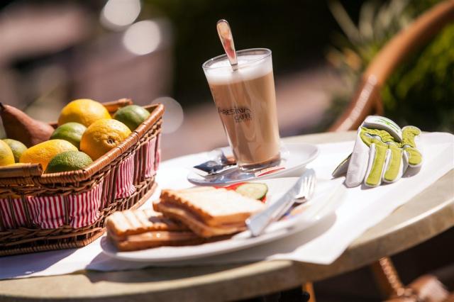 Greenfield-hotel-golf-&-spa-madarsko-snidane.jpg