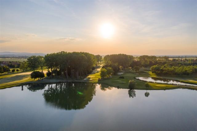 Greenfield-hotel-golf-&-spa-madarsko-golfove-hriste (4).jpg
