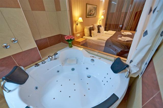 hotel-mendan-madarsko-zalakaros-pokoj.jpg