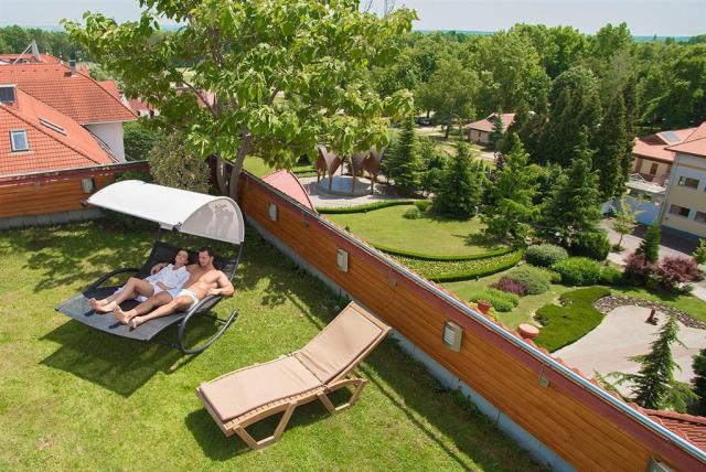 hotel-mendan-madarsko-zalakaros-pokoj-slunecni-terasa.jpg