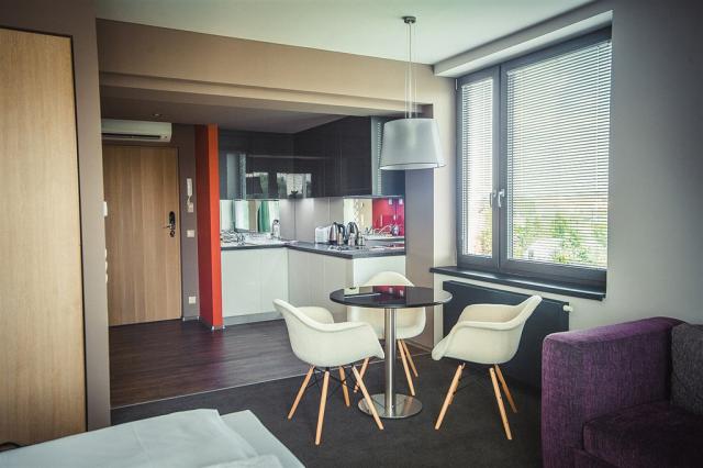 onyx-luxury-aparthotel-madarsko-sarvar-deluxe-apartmanove-studi