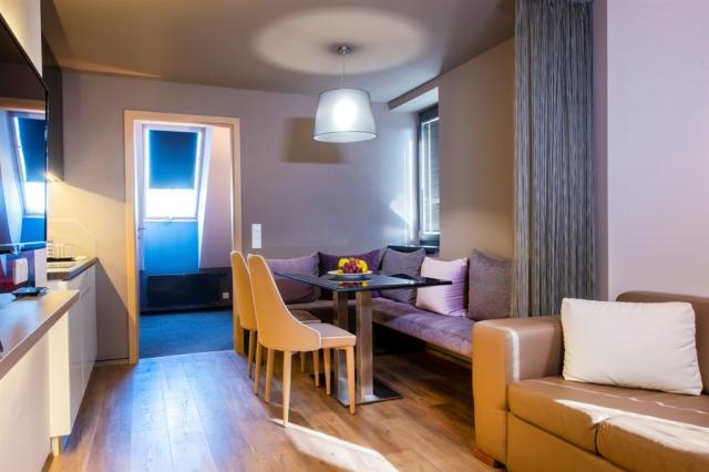 onyx-luxury-aparthotel-madarsko-sarvar-deluxe-tripokojovy-apart