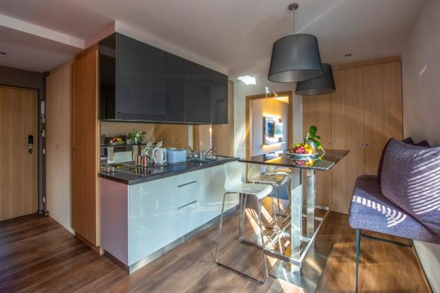 onyx-luxury-aparthotel-madarsko-sarvar-deluxe-tripokojovy-apart
