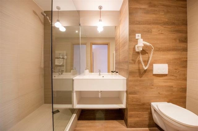 onyx-luxury-aparthotel-madarsko-sarvar-deluxe-tripokojovy-apart