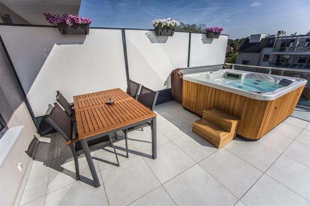 onyx-luxury-aparthotel-madarsko-sarvar-superior-apartman-s-viri