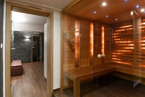 onyx-luxury-aparthotel-madarsko-sarvar-wellness (3).jpg