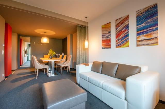 onyx-luxury-aparthotel-madarsko-sarvar-superior-rodinny-pokoj.j