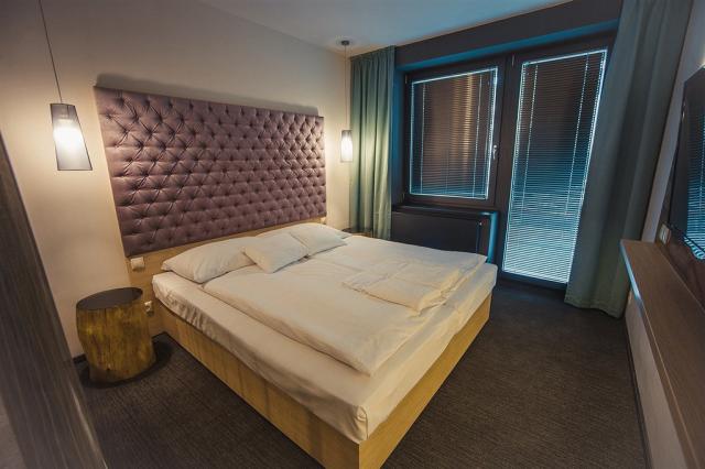 onyx-luxury-aparthotel-madarsko-sarvar-deluxe-apartman.jpg