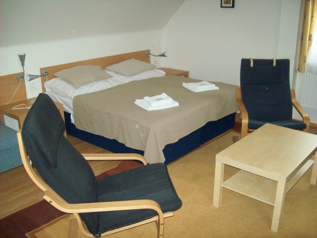 hotel-u-lip-trojanovice-ubytovani-7.jpg