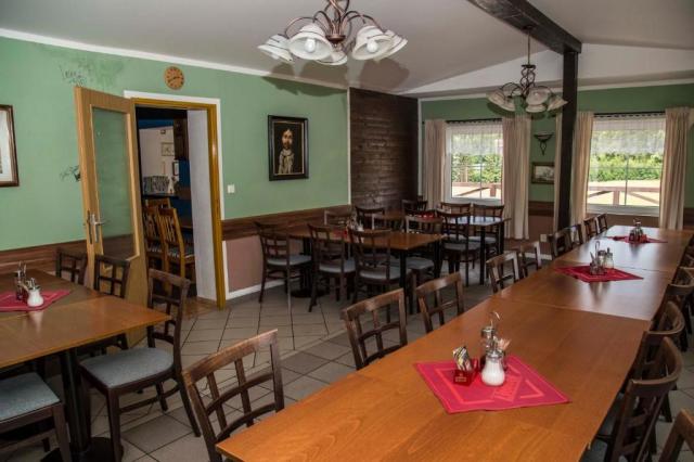 hotel-u-lip-trojanovice-restaurace.jpg