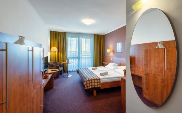 hotel-pelion-madarsko-tapolca-dvouluzkovy-pokoj.jpg