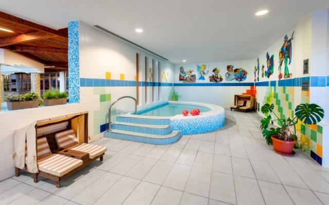 hotel-pelion-madarsko-tapolca-wellness-detsky-bazen.jpg
