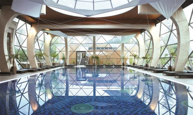 hotel-spirit-madarsko-sarvar-wellness-bazen (3).jpg