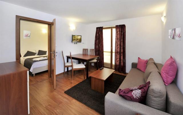 vila-magnolia-slovensko-tatranska-lomnice-triluzkovy-apartman.j