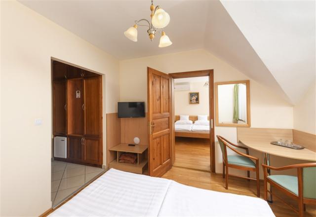 hotel-ametiszt-madarsko-harkany-pokoj3.jpg