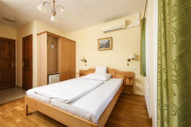 hotel-ametiszt-madarsko-harkany-pokoj.jpg