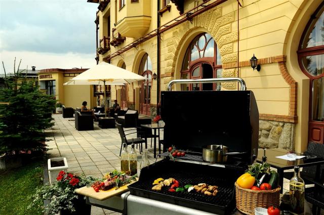 grandhotel-slovensko-stary-smokovec-restaurace-6.jpg