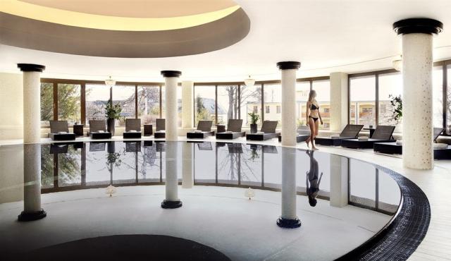 grandhotel-slovensko-stary-smokovec-wellness-bazen (2).jpg