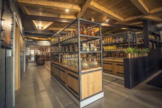grandhotel-slovensko-stary-smokovec-bar-rudolf-jelinek (3).jfif