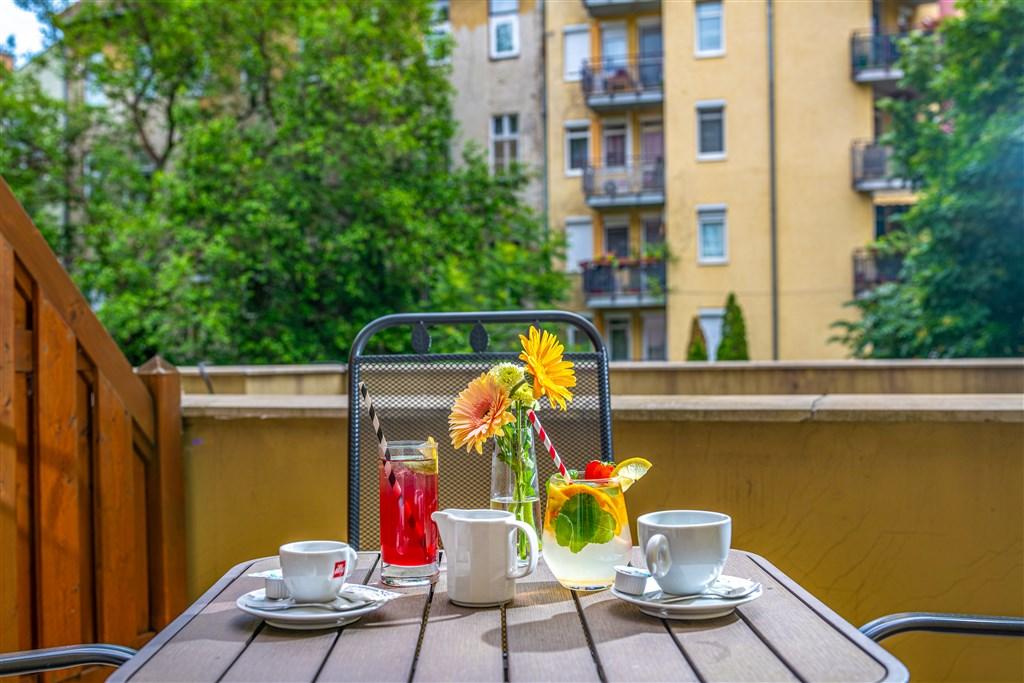 hotel-corvin-budapest-corvin-wing-suite-terasa.JPG