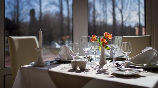 hotel-lotus-therme-heviz-stolovani.jpg