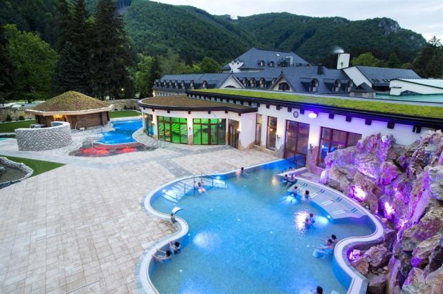 aphrodite-rajecke-teplice-slovensko-natur-spa-2.jpg