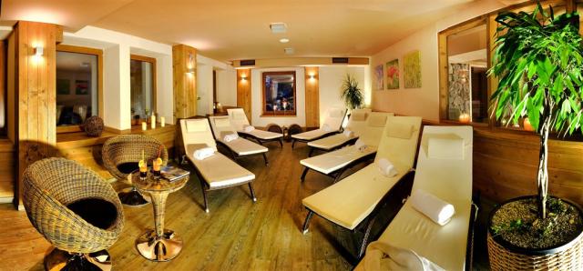 hotel-fis-slovensko-strbske-pleso-vysoke-tatry-odpocivarna.jpg